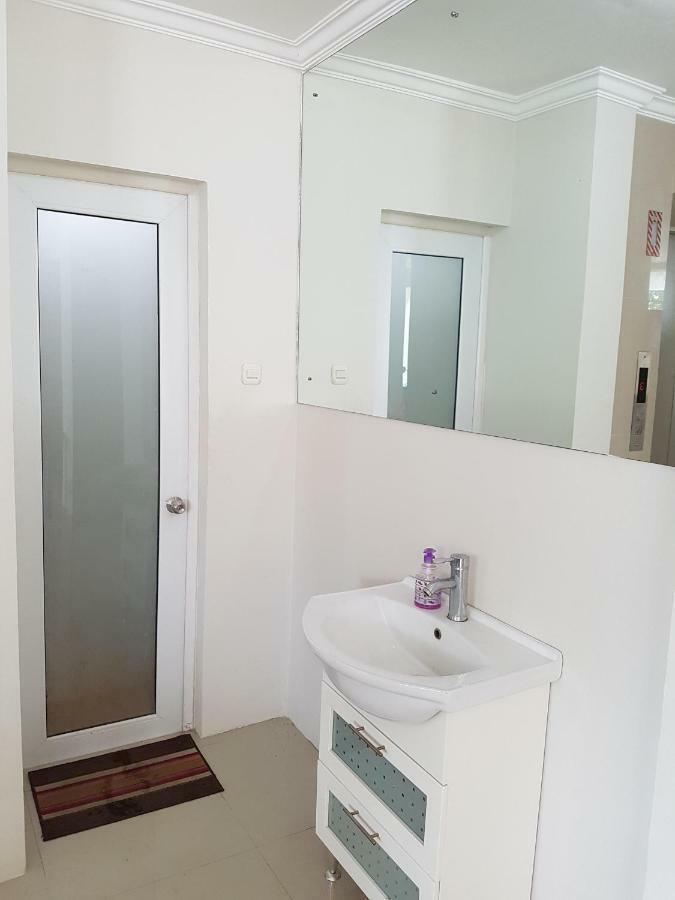 Ethan Hotel Kelapa Gading Jacarta Exterior foto